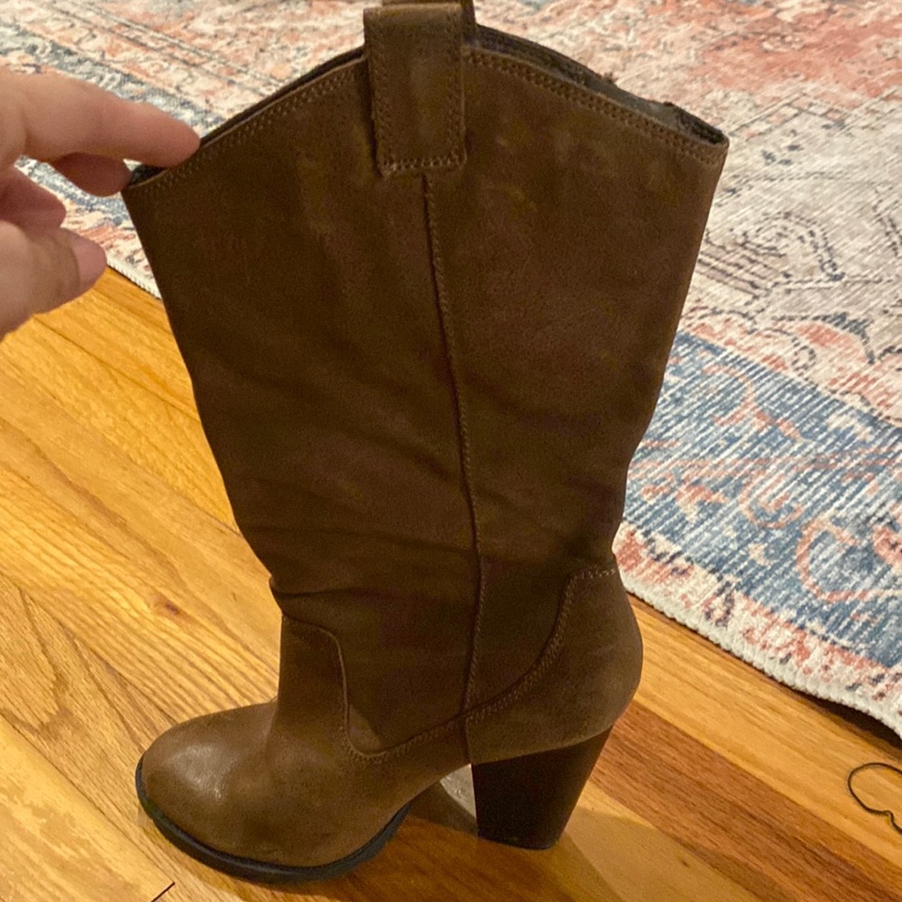 Jessica Simpson tan heeled boots.